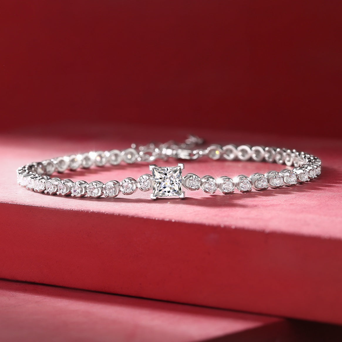 1-Carat Moissanite Rubik's Cube Bracelet - S925 Sterling Silver Couple's Jewelry, Adjustable Length,Unisex Gift for Him/Her