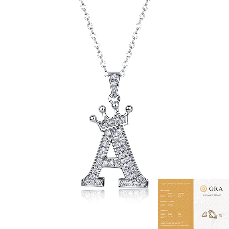 Collier avec initiale en forme de couronne - Pendentif en moissanite en argent sterling S925, chaîne de clavicule, bijou personnalisé avec lettre et halo pavé