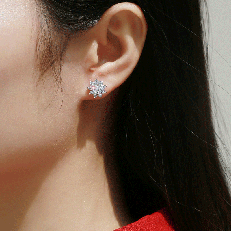 Boucles d'oreilles à tige en moissanite tournesol - Argent sterling S925 0,5 carat - Bijoux de luxe légers, cadeau personnalisé pour femme