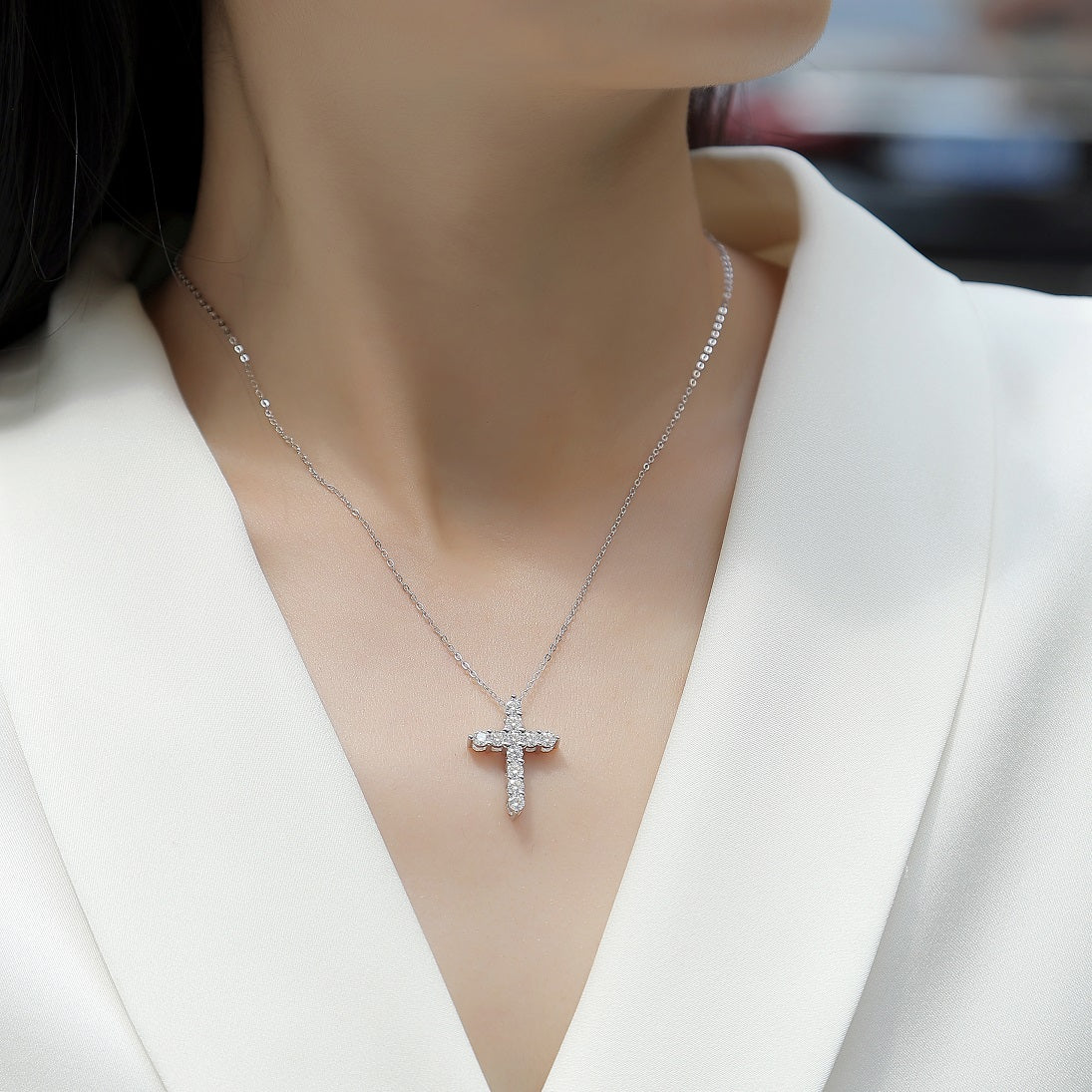 Collier croix de foi – Pendentif moissanite en argent sterling S925, chaîne de clavicule légère et luxueuse pour femme, résistant au ternissement
