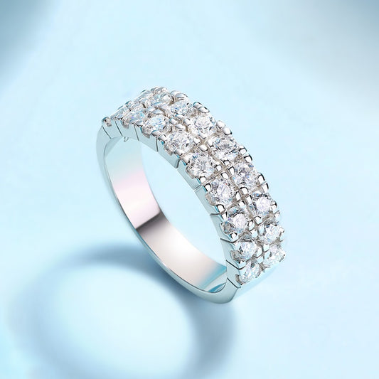 S925 Sterling Silver Moissanite Ring – Elegant Light Luxury Ring for Women. Trendy Multi-Layer Diamond-Like Sparkle, Hypoallergenic & Tarnish-Resistant. Unique Niche Design, Perfect Love Gift or Self-Treat