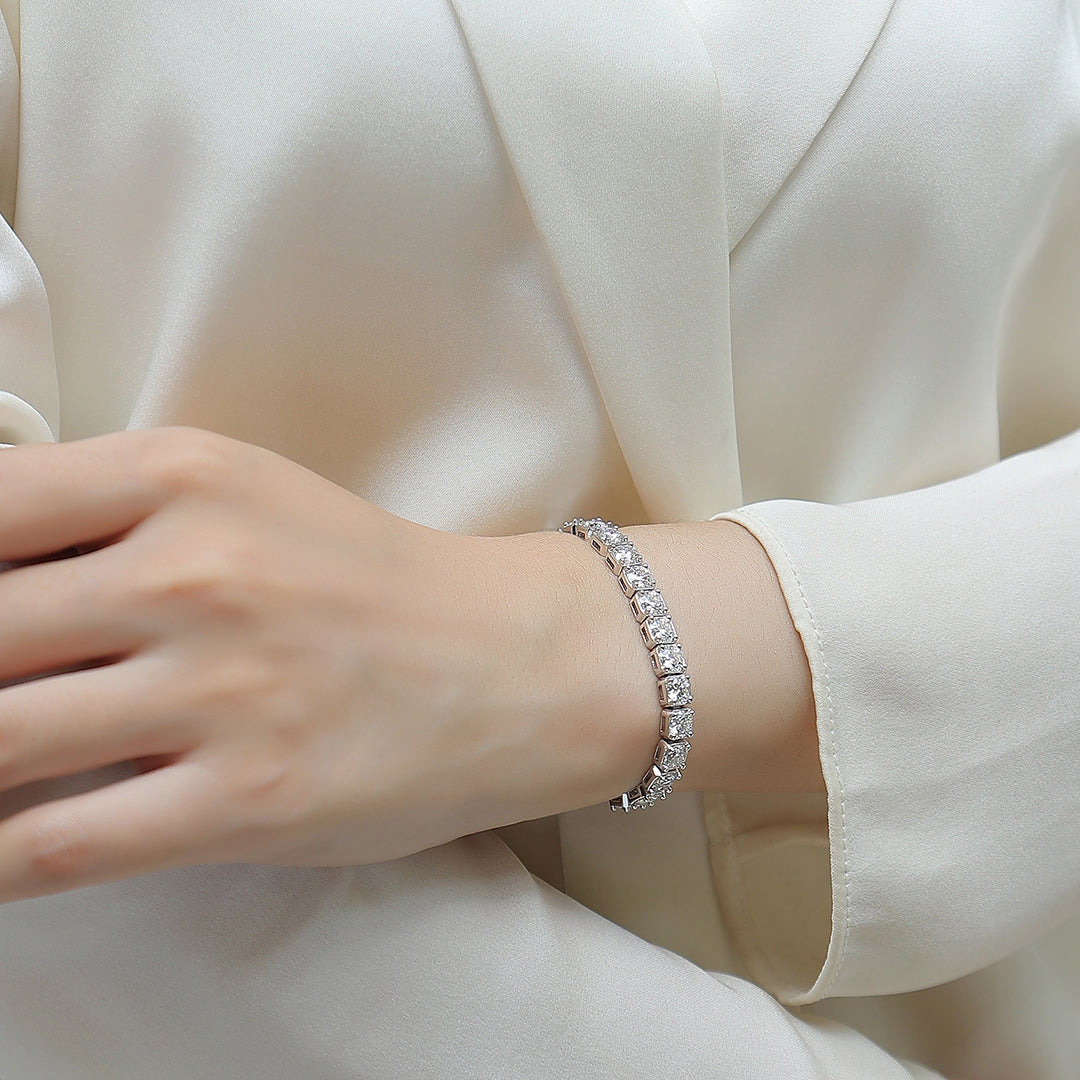 Adjustable Moissanite Tennis Bracelet - S925 Sterling Silver 18-Stone Light Luxury Bracelet for Women, Anniversary/Wedding Gift