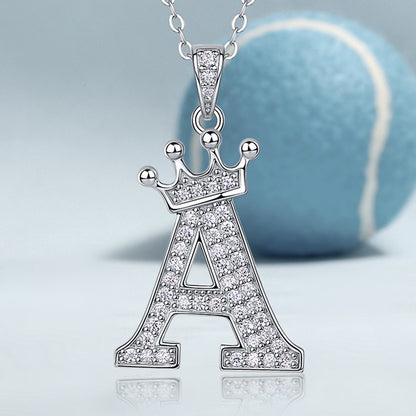 Collier avec initiale en forme de couronne - Pendentif en moissanite en argent sterling S925, chaîne de clavicule, bijou personnalisé avec lettre et halo pavé